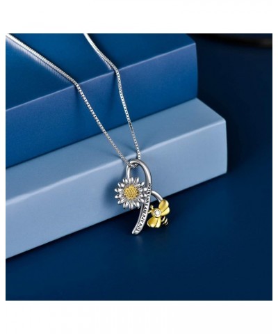 Daisy Necklace with Bee, Sunflower Flower Necklace 925 Sterling Silver Poppy Lily Flower Heart Necklace Jewelry for Women Bee...