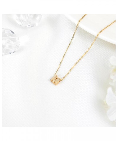 Letter Necklaces for Women Jewelry Necklaces for Teen Girls Women 16K Gold Plated Letter Pendant Choker Necklace Jewelry Gift...